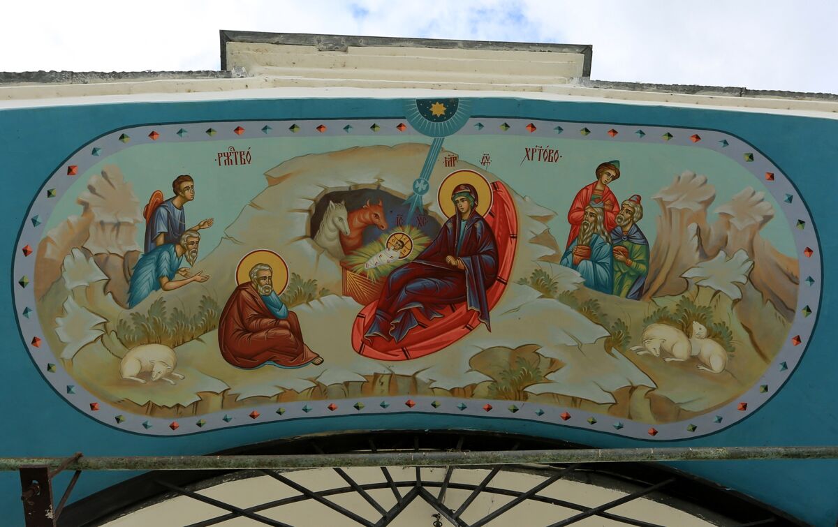 Собор Рождества Христова, Ковров (Ковровский район и г. Ковров, Владимирская область). дополнительная информация, Роспись внутренней стороны арки восточных ворот ограды