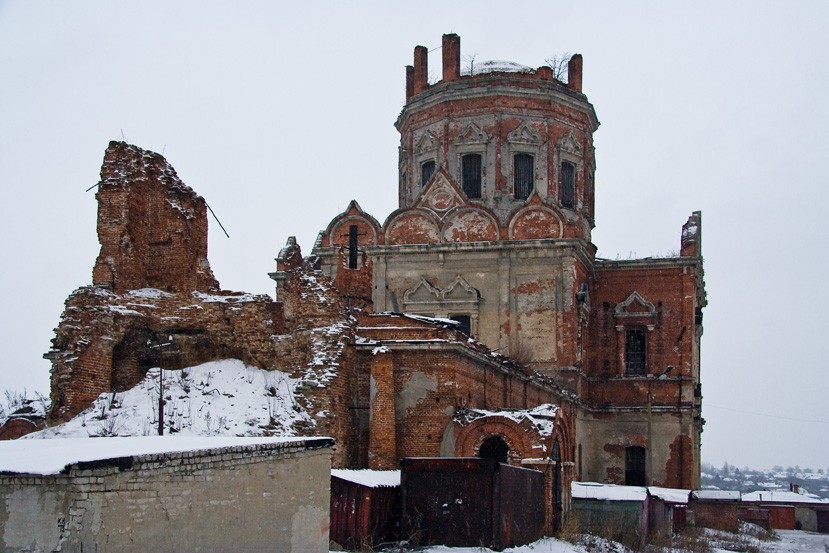 Елец. Церковь Покрова Пресвятой Богородицы. фасады