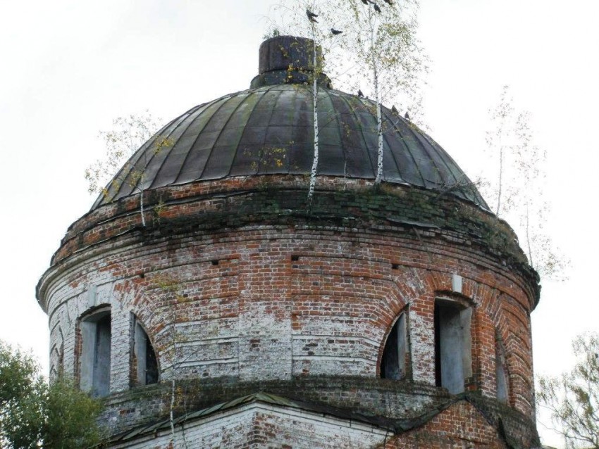 Церковь Феодоровской иконы Божией Матери, Лукьяново (Малоярославецкий район, Калужская область). документальные фотографии, Завершение основного объема храма