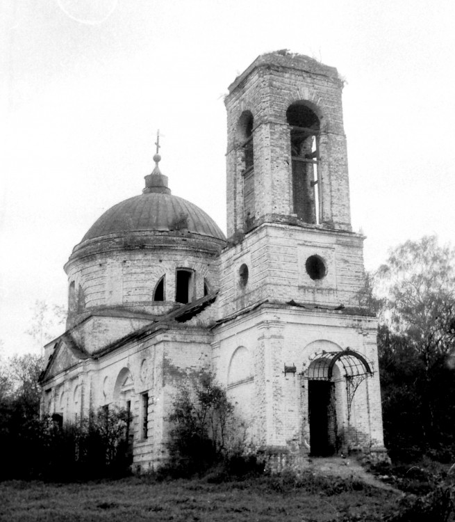 Церковь Феодоровской иконы Божией Матери, Лукьяново (Малоярославецкий район, Калужская область). документальные фотографии