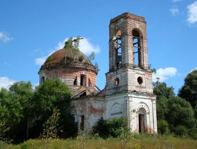 Лукьяново. Церковь Феодоровской иконы Божией Матери