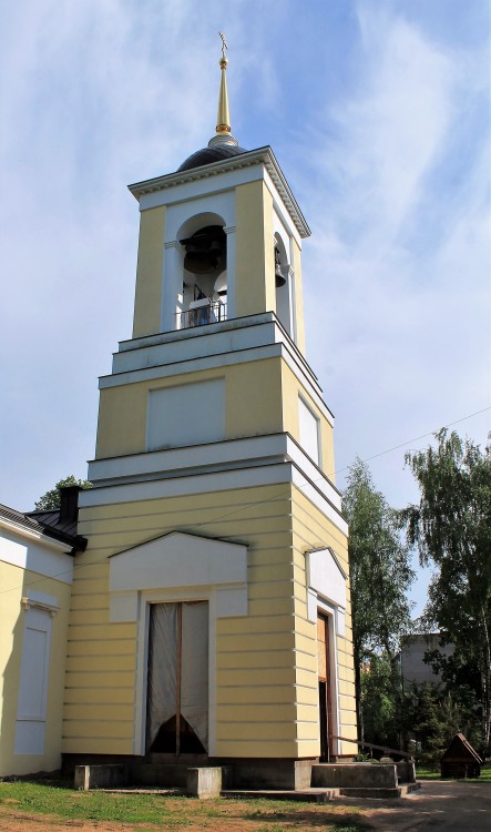 Назарьево. Церковь Троицы Живоначальной. фасады