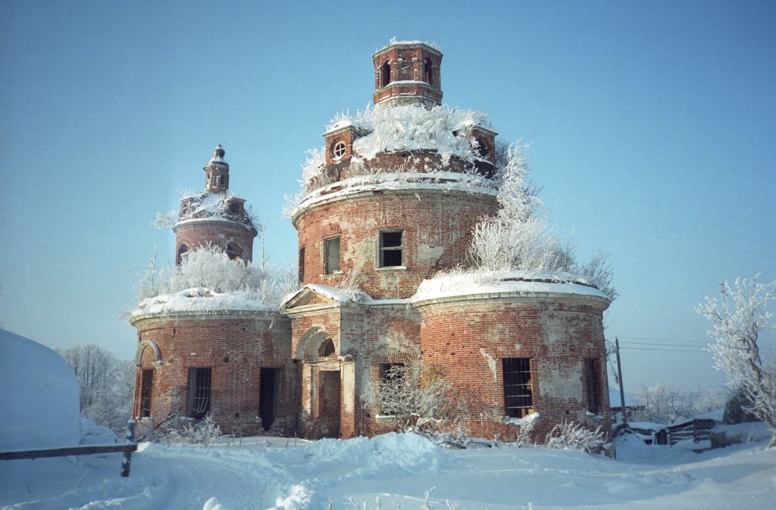 Карачарово. Церковь Николая Чудотворца. фасады