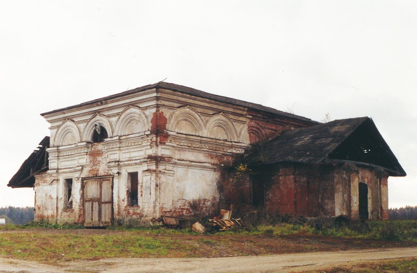 Калугино. Церковь Николая Чудотворца. фасады