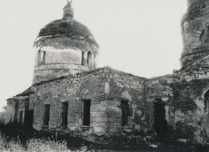 Церковь Казанской иконы Божией Матери, Дунино (Медынский район, Калужская область). архитектурные детали