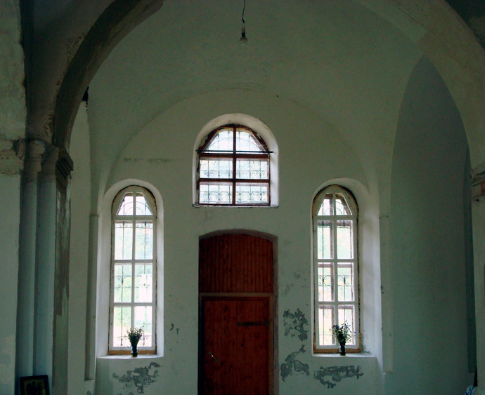 Церковь Воскресения Христова (новая), Кременское (Медынский район, Калужская область). интерьер и убранство