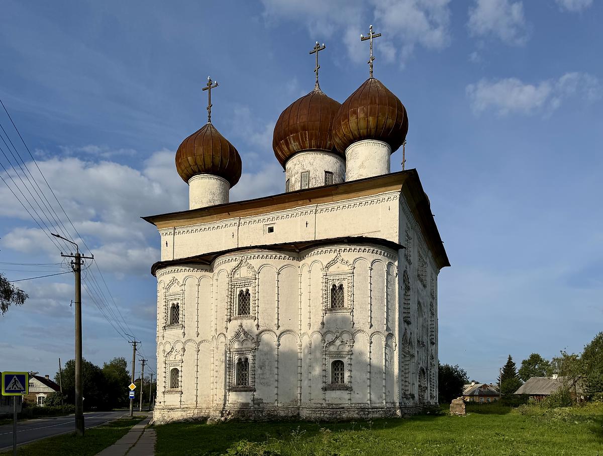 Вид с северо-востока, фасады. Церковь Благовещения Пресвятой Богородицы, Каргополь (Каргопольский район, Архангельская область)