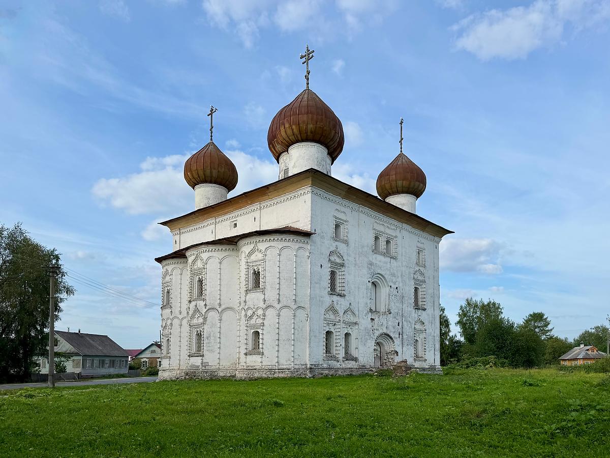 Вид с северо-востока, фасады. Церковь Благовещения Пресвятой Богородицы, Каргополь (Каргопольский район, Архангельская область)