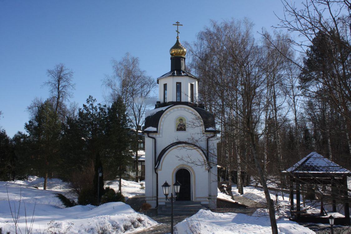 Часовня Михаила Архангела, Успенское (Одинцовский городской округ и ЗАТО Власиха, Краснознаменск, Московская область). фасады