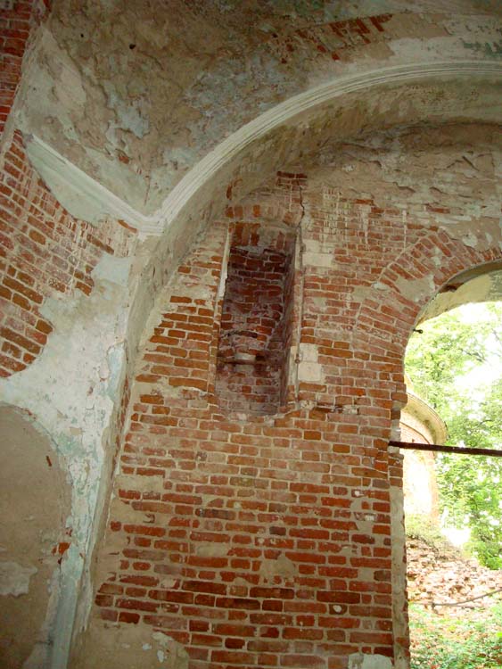 Церковь Печерской иконы Божией Матери, Прудки (Медынский район, Калужская область). интерьер и убранство