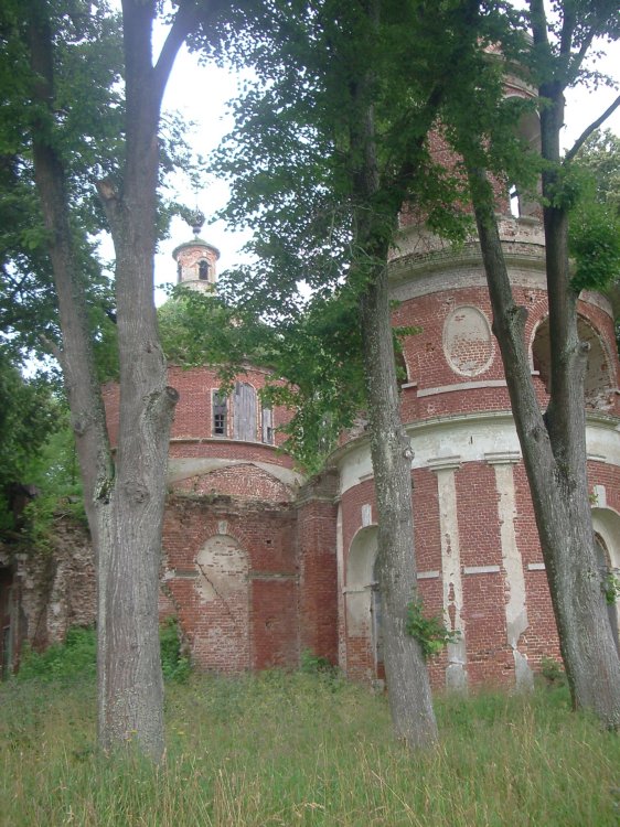 Церковь Печерской иконы Божией Матери, Прудки (Медынский район, Калужская область). архитектурные детали
