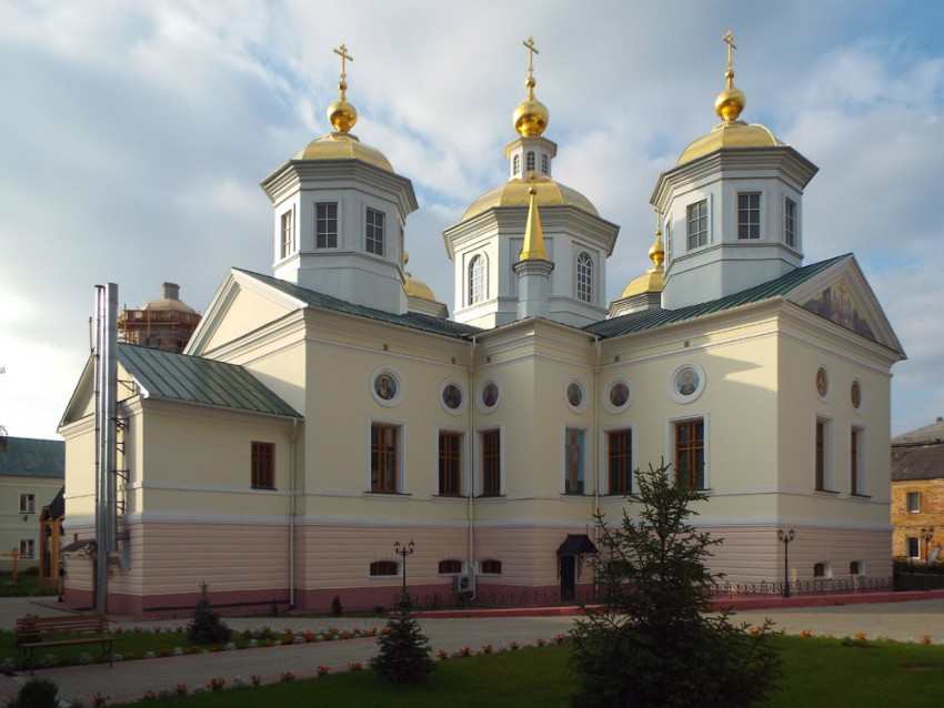 Крестовоздвиженский монастырь. Собор Воздвижения Креста Господня, Советский район (Нижний Новгород, город, Нижегородская область). фасады