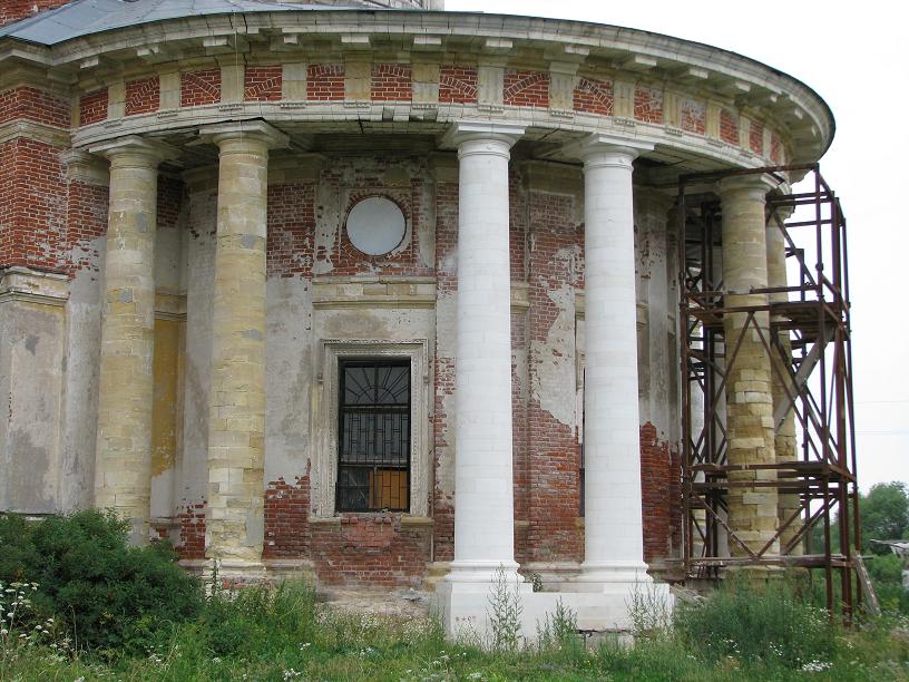 Церковь Сошествия Святого Духа, Шкинь (Коломенский городской округ, Московская область). архитектурные детали