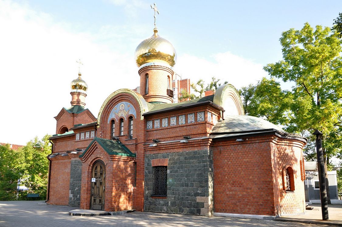 Владивосток. Церковь Иоанна Кронштадтского. фасады