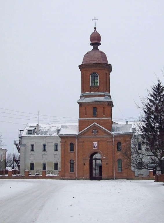 Бар. Покровский монастырь. фасады