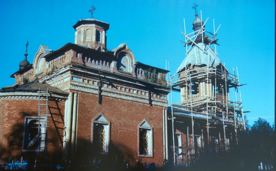 Церковь Михаила Архангела, Красноселье (Торопецкий район, Тверская область). фасады, 1994