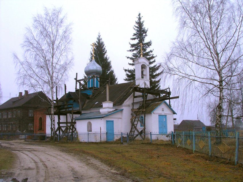 Церковь Георгия Победоносца, Пальцо (Брянский район, Брянская область). общий вид в ландшафте