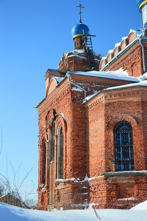 Церковь Троицы Живоначальной, Новлянское (Волоколамский городской округ, Московская область). архитектурные детали