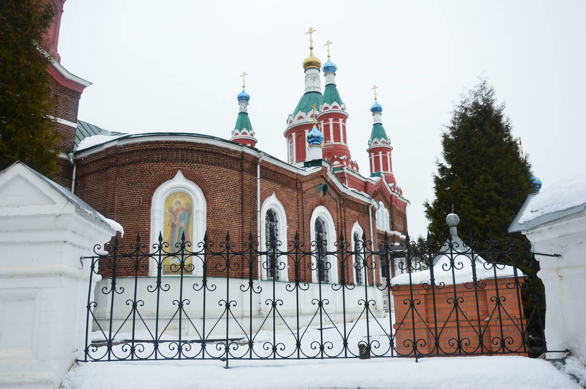 Церковь Георгия Победоносца (новая), Игнатьево (Раменский район и гг. Бронницы, Жуковский, Московская область). фасады