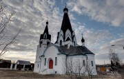 Церковь Георгия Победоносца, , Новохаритоново, Раменский район и гг. Бронницы, Жуковский, Московская область