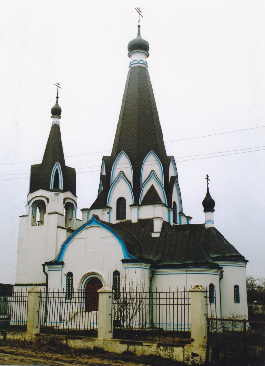 Новохаритоново. Церковь Георгия Победоносца. фасады
