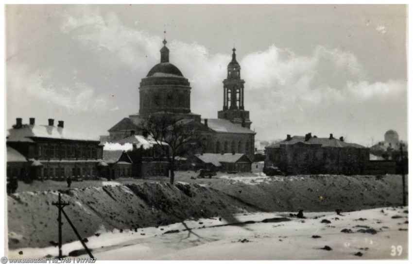 Собор Михаила Архангела, Орёл (Орёл, город, Орловская область). архивная фотография, Фото с сайта pastvu.ru Фото 1941-42 гг.
