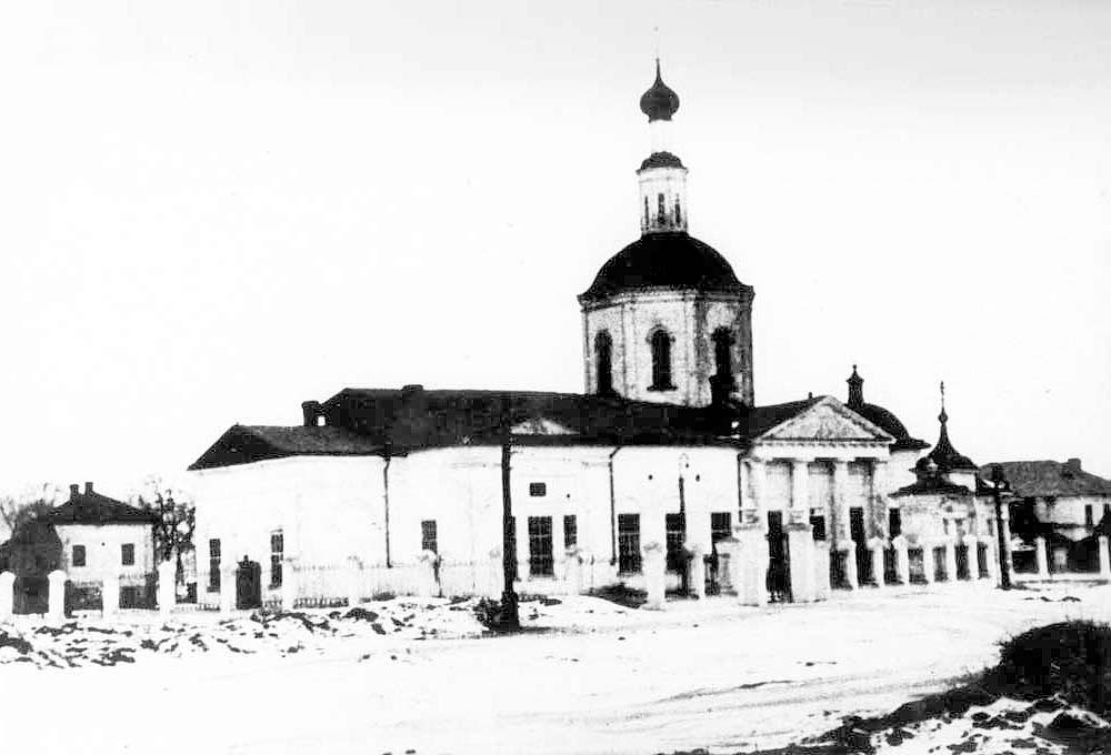 Собор Богоявления Господня, Орёл (Орёл, город, Орловская область). архивная фотография, Главка малого восьмерика, утраченная в годы Великой Отечественной войны, была восстановлена в 1952 г. Фото сделано в год восстановления.