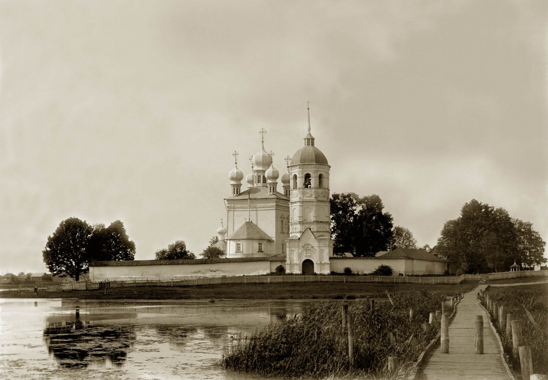 Троицкий Нёбин монастырь, Торопец (Торопецкий район, Тверская область). архивная фотография, Фото Н.Д. Бартрама, 1912