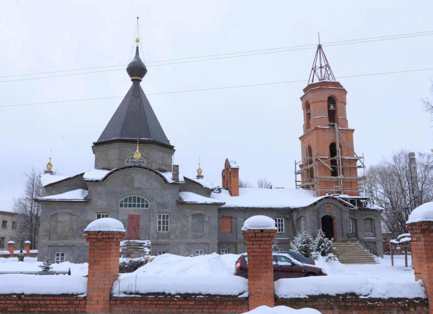 Церковь Троицы Живоначальной, Детчино (Малоярославецкий район, Калужская область). фасады