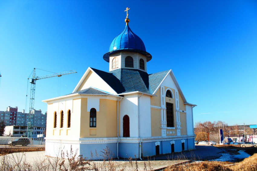 Калуга. Церковь Иоанна Воина. художественные фотографии, Вид с северо-востока