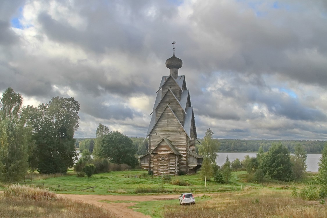 Церковь Рождества Иоанна Предтечи (деревянная), Ширково (Пеновский район, Тверская область). общий вид в ландшафте