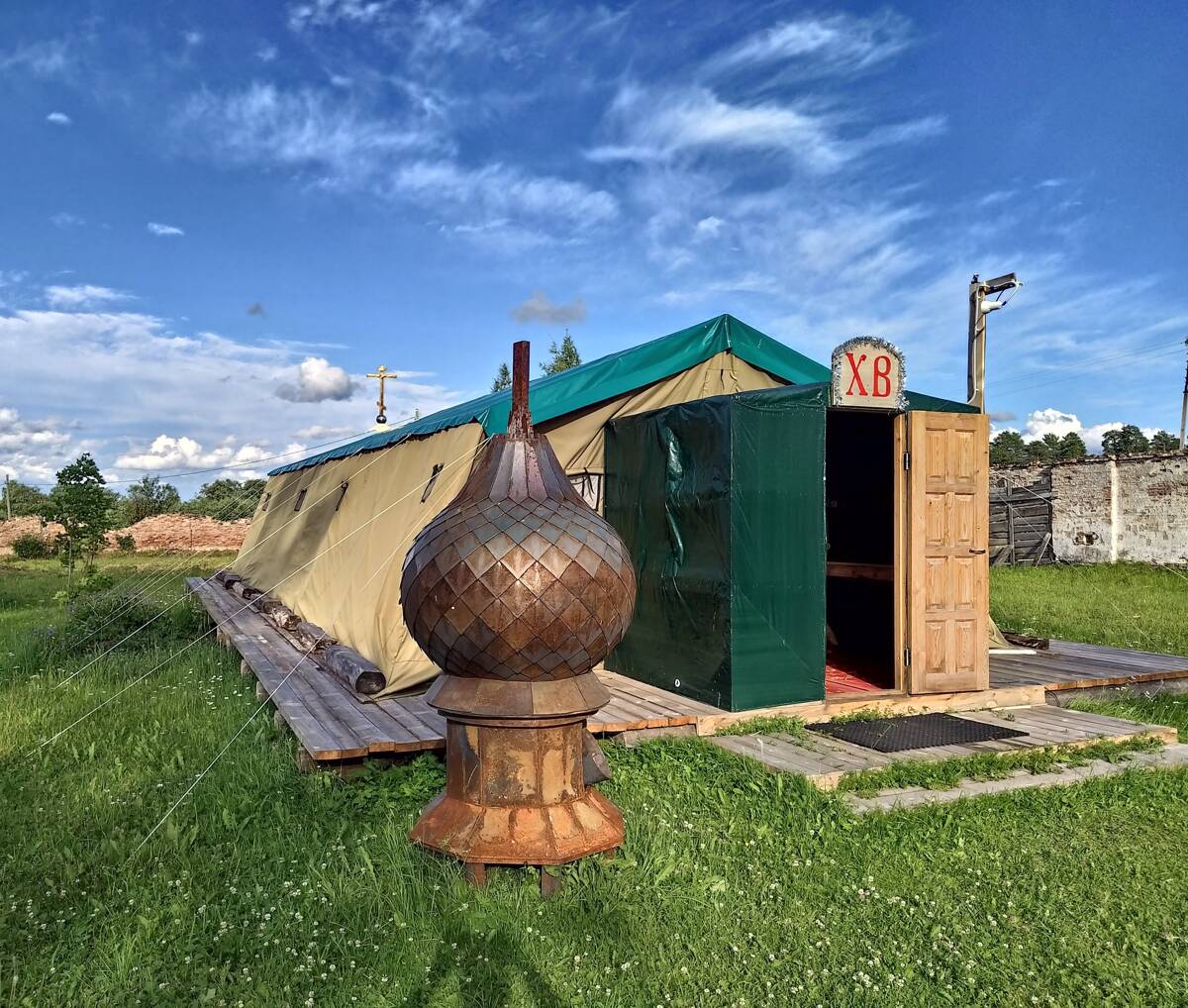Александро-Ошевенский монастырь, Ошевенское (Каргопольский район, Архангельская область). дополнительная информация, Временный храм-палатка