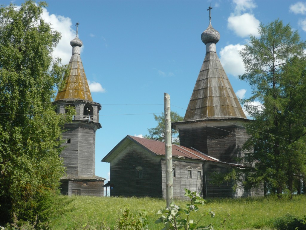 Церковь Богоявления Господня, Погост (Ошевенск) (Каргопольский район, Архангельская область). общий вид в ландшафте