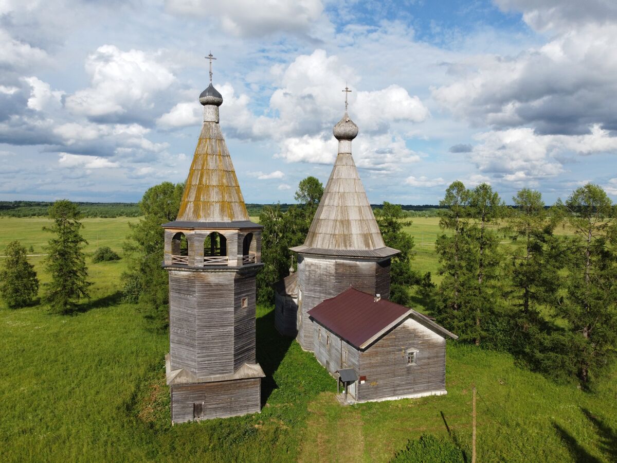 Церковь Богоявления Господня, Погост (Ошевенск) (Каргопольский район, Архангельская область). фасады