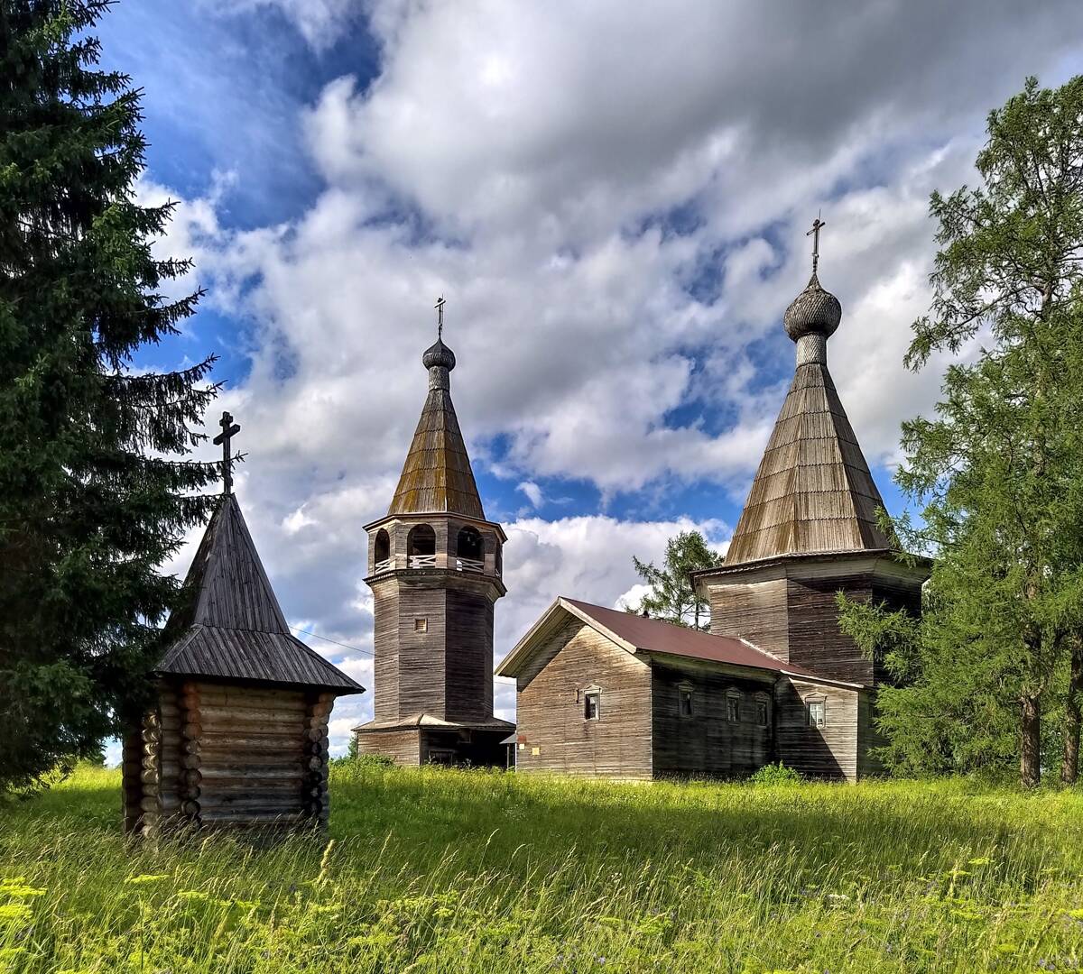 Церковь Богоявления Господня, Погост (Ошевенск) (Каргопольский район, Архангельская область). фасады