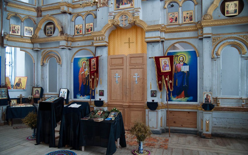 Церковь Георгия Победоносца, Наволочный (Река) (Каргопольский район, Архангельская область). интерьер и убранство, Интерьер Георгиевской церкви в деревне Река (Погост Наволочный)