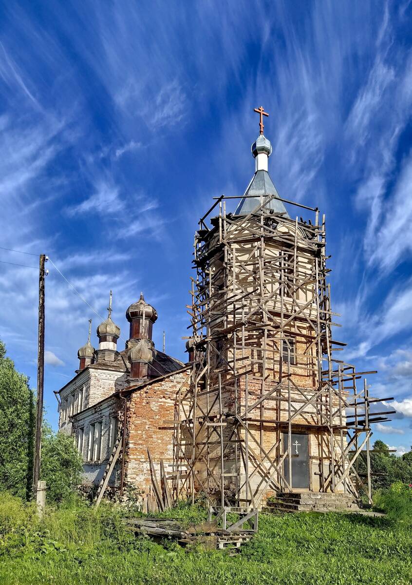 Церковь Георгия Победоносца, Наволочный (Река) (Каргопольский район, Архангельская область). фасады