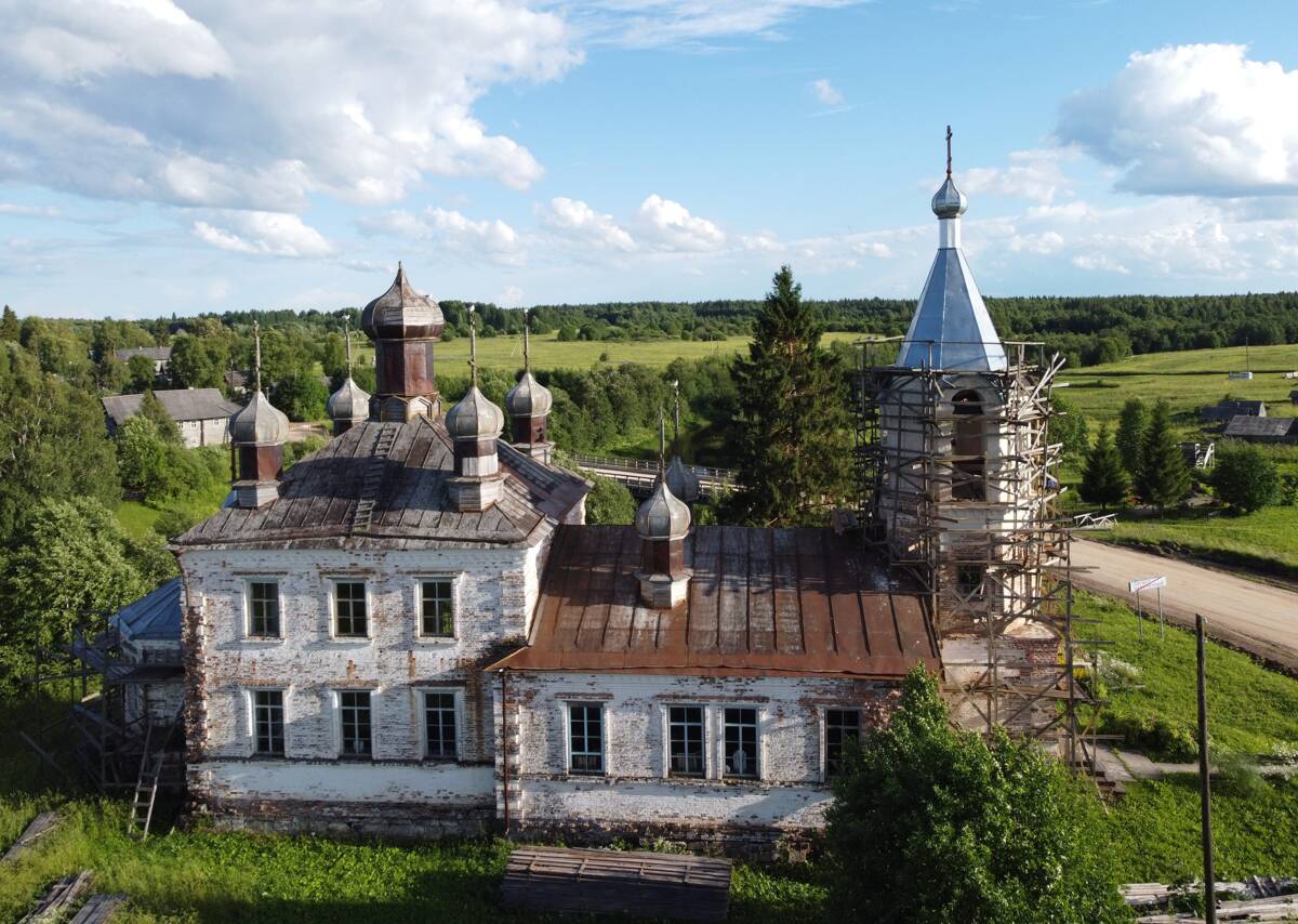 Церковь Георгия Победоносца, Наволочный (Река) (Каргопольский район, Архангельская область). фасады