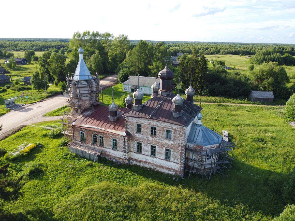 Церковь Георгия Победоносца, Наволочный (Река) (Каргопольский район, Архангельская область). фасады