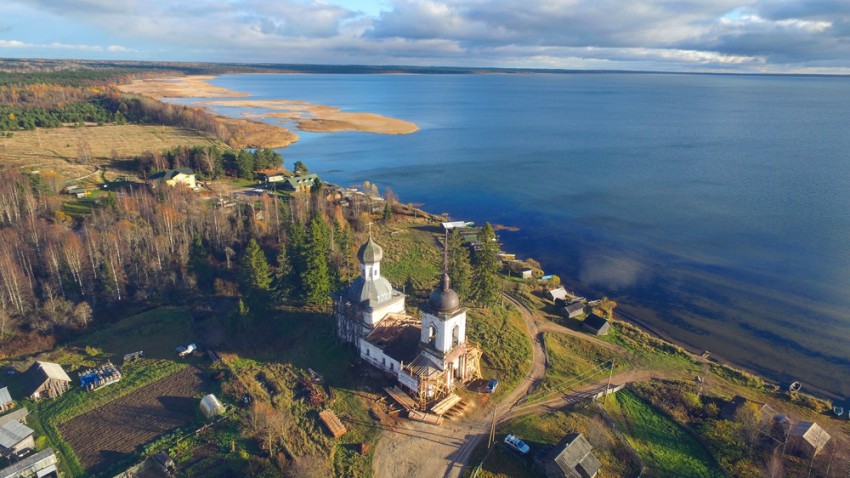 Морщихинская (Лёкшмозеро). Церковь Петра и Павла. фасады