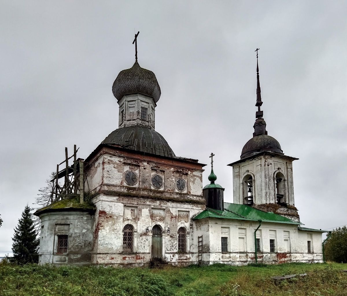 Морщихинская (Лёкшмозеро). Церковь Петра и Павла. фасады