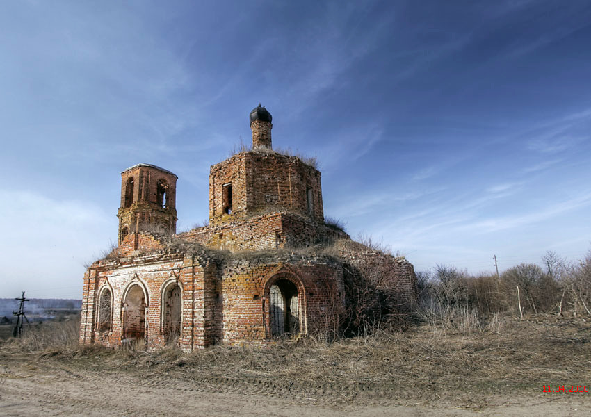 Село губино. Губино Козельский район храм. Храм в Губино Калужская область.