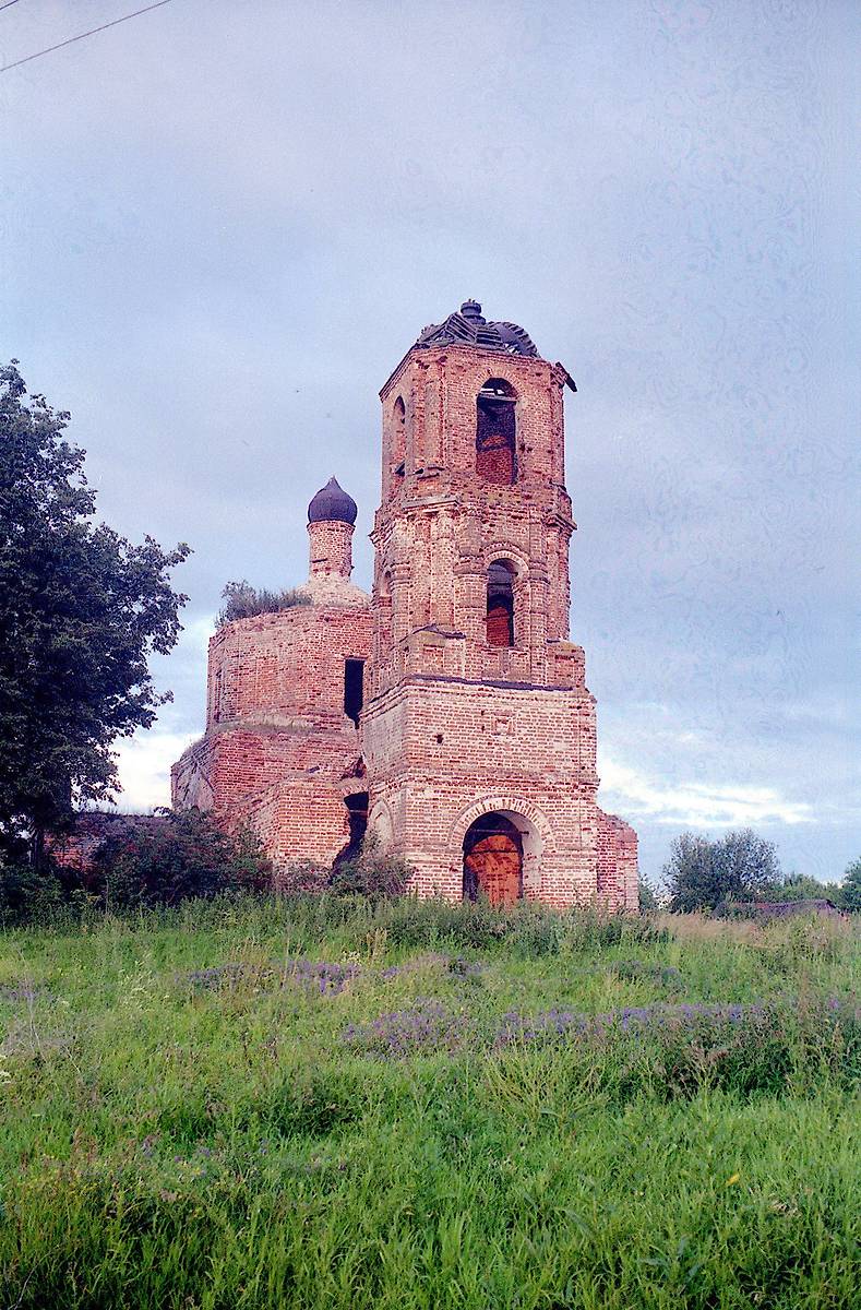 фасады. Церковь Зачатия Иоанна Предтечи, Губино (Козельский район, Калужская область)