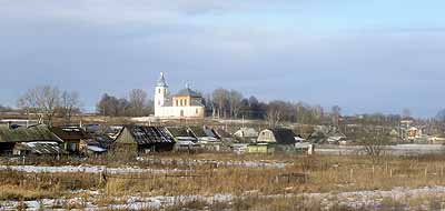 Церковь Николая Чудотворца, Березичи (Козельский район, Калужская область). общий вид в ландшафте, Свято-Никольский храм с. Березичи (вид на село)