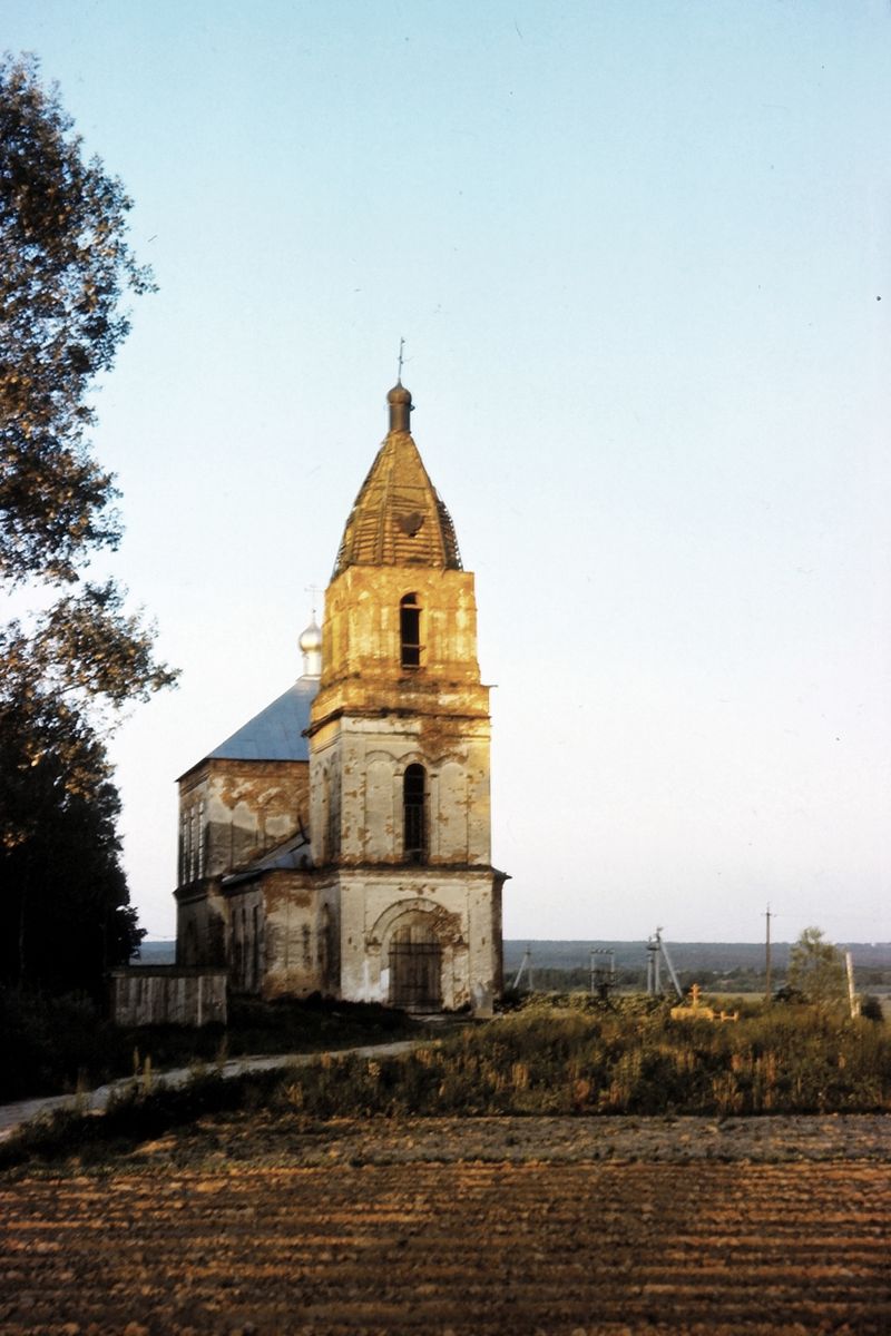 Церковь Николая Чудотворца, Березичи (Козельский район, Калужская область). фасады