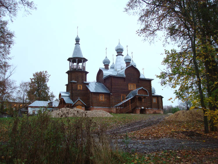 Церковь Успения Пресвятой Богородицы, Подборки (Козельский район, Калужская область). фасады