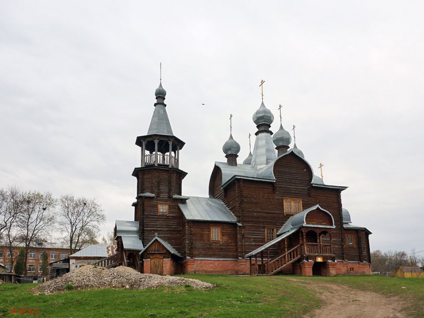 Церковь Успения Пресвятой Богородицы, Подборки (Козельский район, Калужская область). фасады