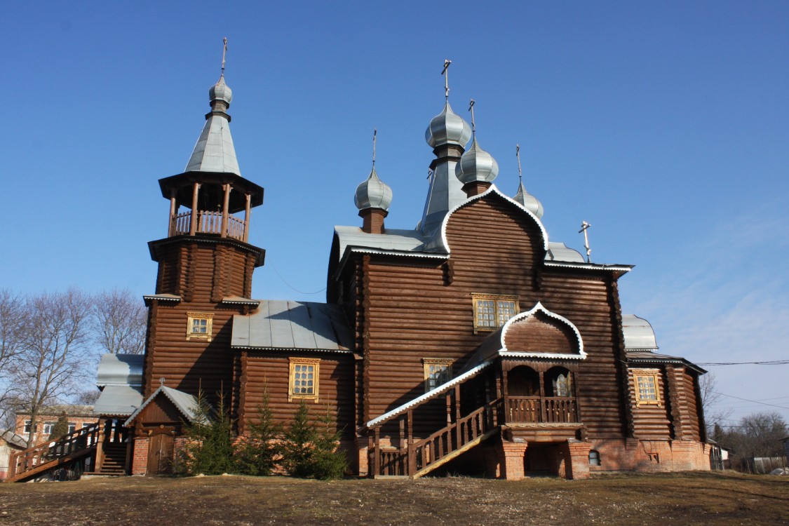 Церковь Успения Пресвятой Богородицы, Подборки (Козельский район, Калужская область). фасады, Последнее фото храма.