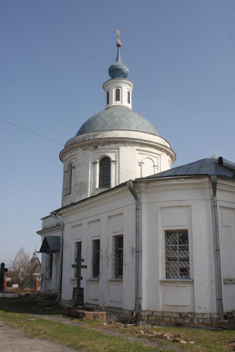 Церковь Введения во храм Пресвятой Богородицы, Фроловское (Козельский район, Калужская область). архитектурные детали