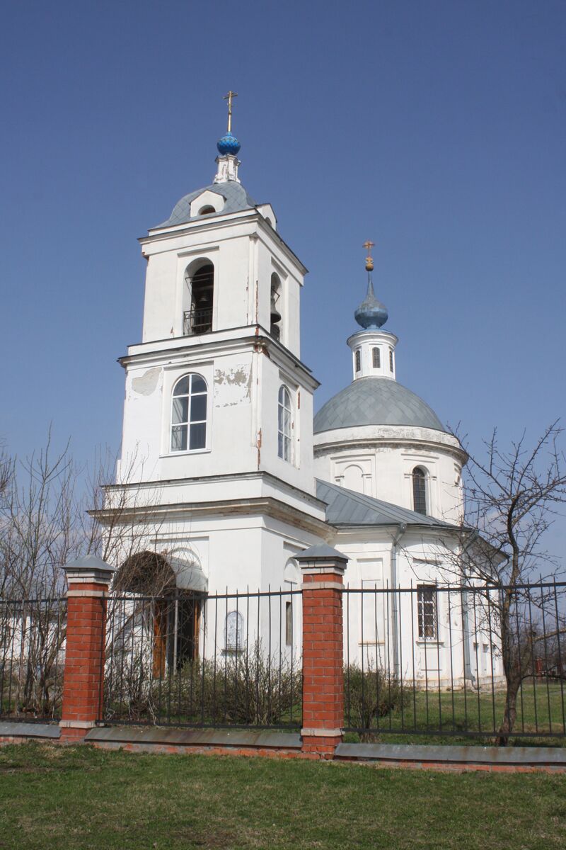 Церковь Введения во храм Пресвятой Богородицы, Фроловское (Козельский район, Калужская область). фасады